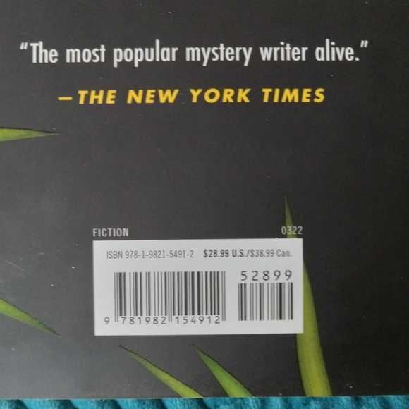 Janet Evanovich SET of 2 Hardcover Books The Recovery Agent & The Bounty - Picture 7 of 7